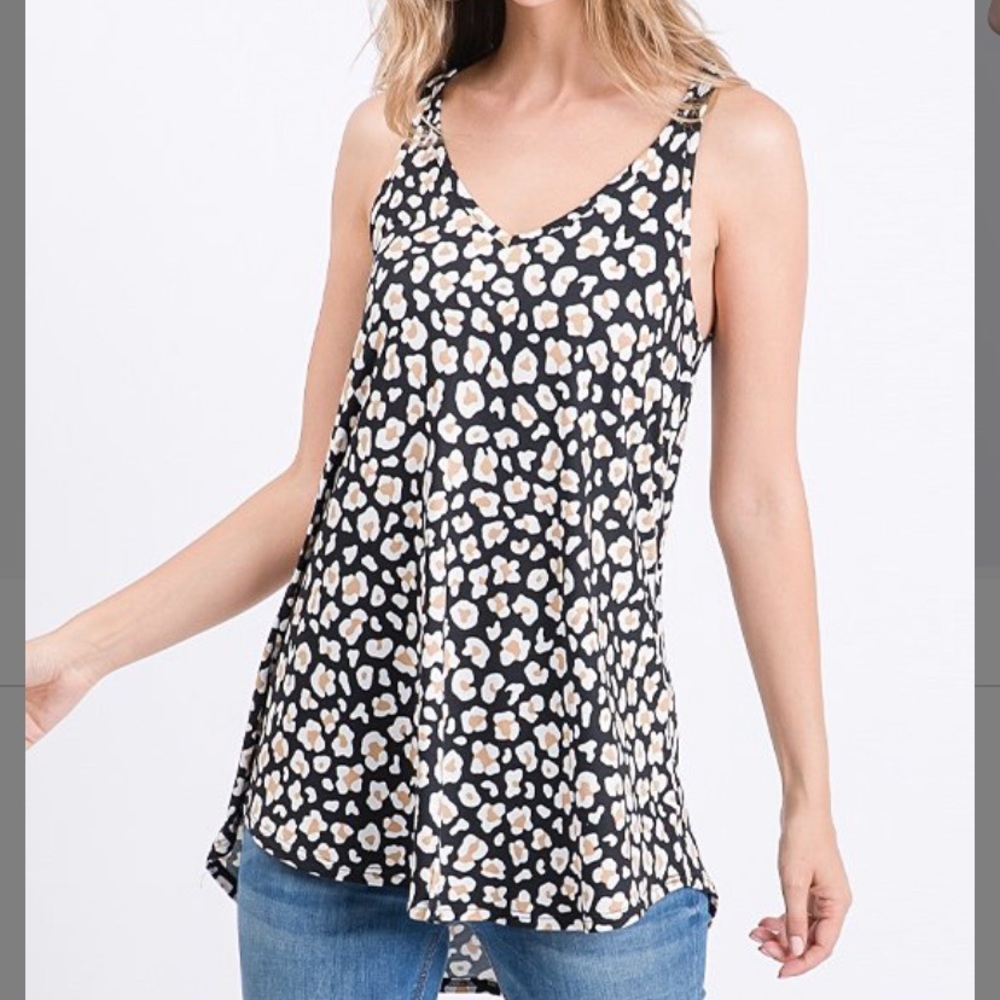 Ivory & Khaki Leopard V-Neck Tank, M